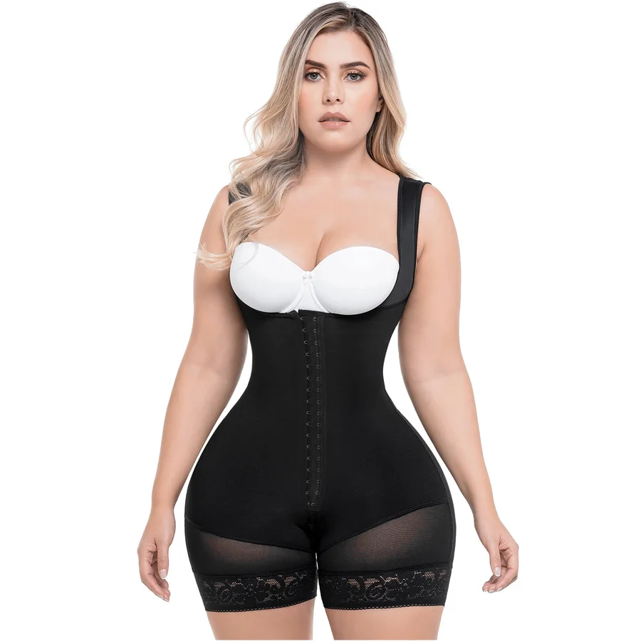 Faja reductora de encaje floral